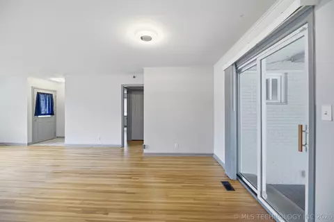 Living - 5928 E 26th St, Tulsa, OK 74114 photo 5 of 5