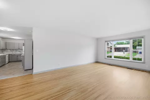 Living - 5928 E 26th St, Tulsa, OK 74114 photo 2 of 5