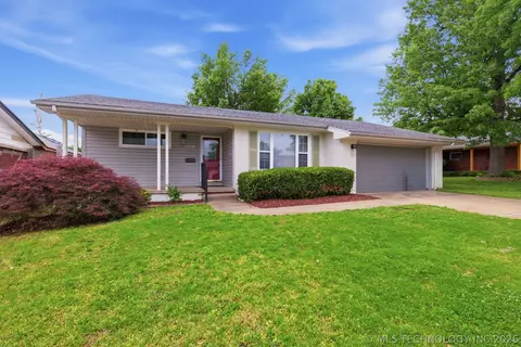 Exterior - 5928 E 26th St, Tulsa, OK 74114 photo 2 of 7