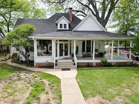 133 G St SW, Ardmore, OK 73401