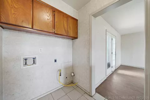 Other - 422 E 25th St, Okmulgee, OK 74447 photo 5 of 8