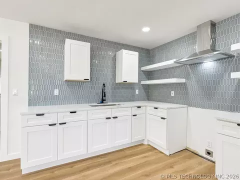 Kitchen - 1130 N Cherry, Ada, OK 74820 photo 6 of 7