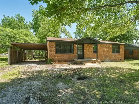 Exterior - 1130 N Cherry, Ada, OK 74820 photo 10 of 11