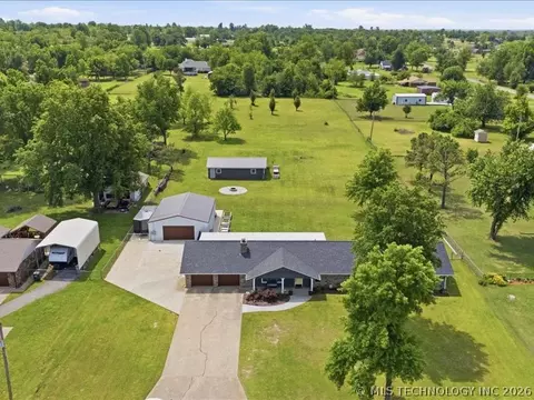 12428 W 61st St S, Sapulpa, OK 74066