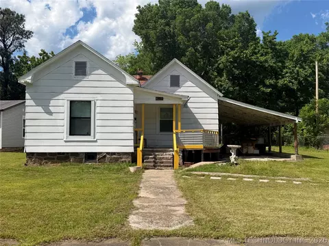 403 E Blair, Wilburton, OK 74578