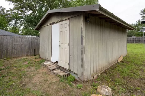 Other - 1914 Windsor Dr, Duncan, OK 73533 photo 7 of 8
