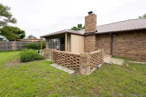 Other - 1914 Windsor Dr, Duncan, OK 73533 photo 6 of 8