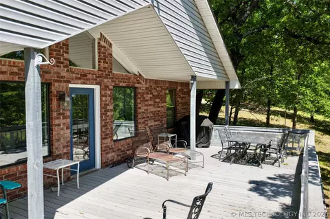 Exterior - 424808 E 1166 Rd, Eufaula, OK 74432 photo 5 of 7