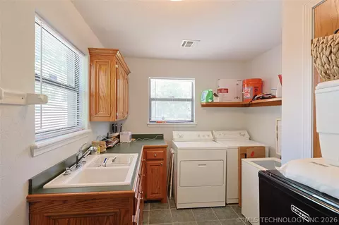 Other - 424808 E 1166 Rd, Eufaula, OK 74432 photo 5 of 6