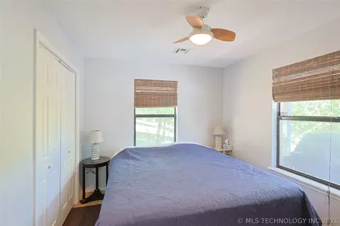 Bedroom - 424808 E 1166 Rd, Eufaula, OK 74432 photo 4 of 4
