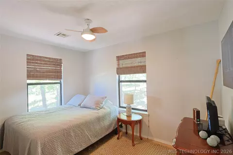 Bedroom - 424808 E 1166 Rd, Eufaula, OK 74432 photo 1 of 4