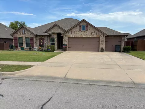14705 Courtney Ln, Glenpool, OK 74033