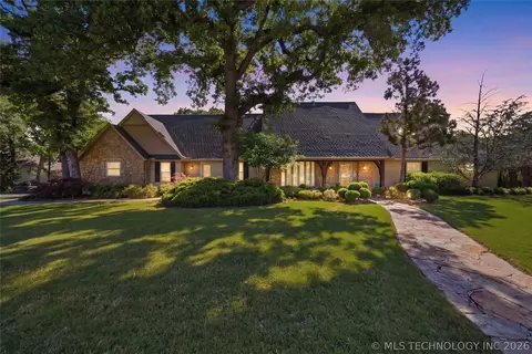 9905 S Maplewood Ave, Tulsa, OK 74137