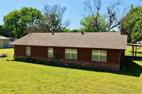 Exterior - 414250 E 1074 Rd, Checotah, OK 74426 photo 3 of 4
