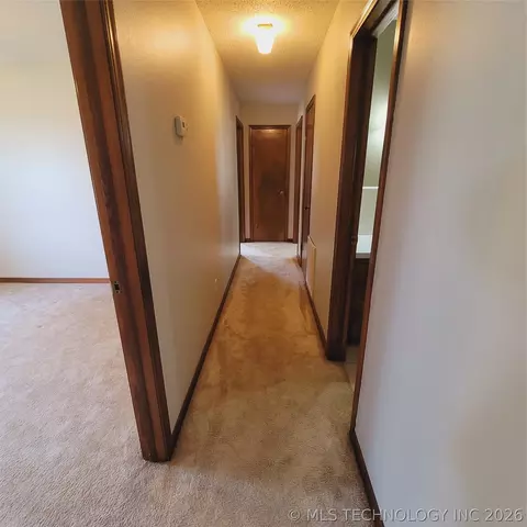 Entry Way - 414250 E 1074 Rd, Checotah, OK 74426 photo 2 of 2