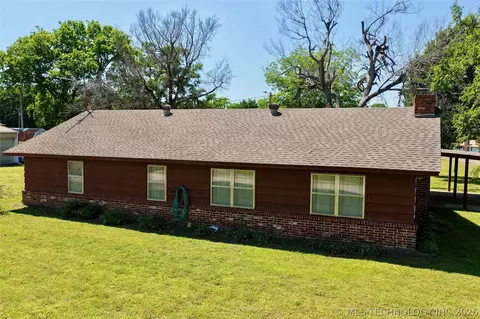 Exterior - 414250 E 1074 Rd, Checotah, OK 74426 photo 2 of 4