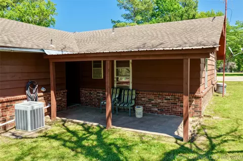 Exterior - 414250 E 1074 Rd, Checotah, OK 74426 photo 4 of 4