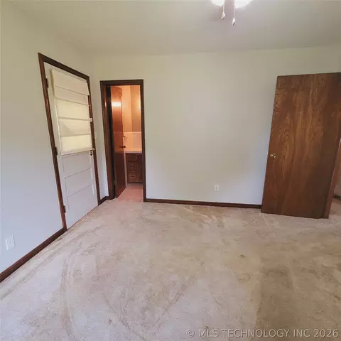 Bedroom - 414250 E 1074 Rd, Checotah, OK 74426 photo 9 of 9