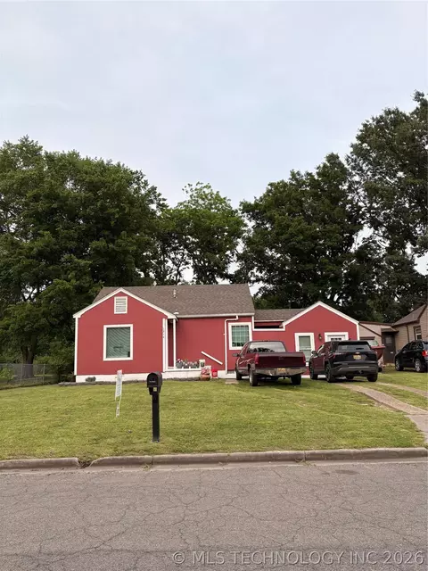 1314 Walnut St, Muskogee, OK 74403