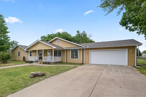 317 County Road 3022 Rd, Bartlesville, OK 74003