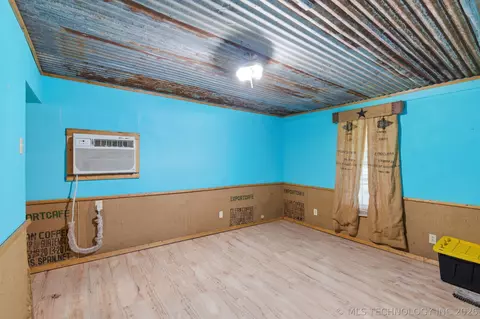 Other - 448672 1011 Rd, Gore, OK 74435 photo 4 of 11
