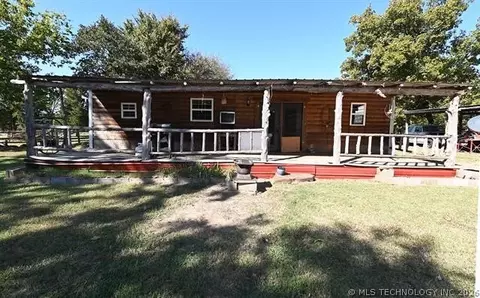 448672 1011 Rd, Gore, OK 74435