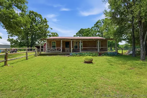 448672 1011 Rd, Gore, OK 74435
