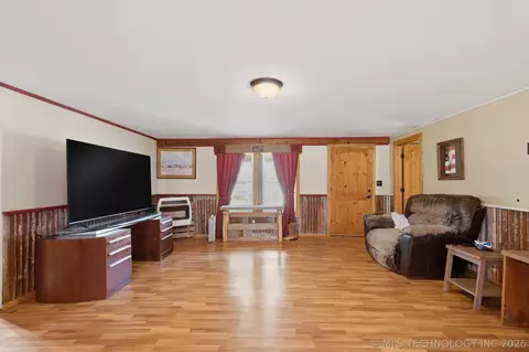 Living - 448672 1011 Rd, Gore, OK 74435 photo 1 of 1