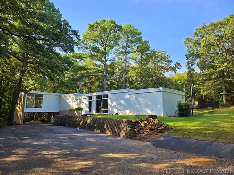 2417 Wilson St, Durant, OK 74701