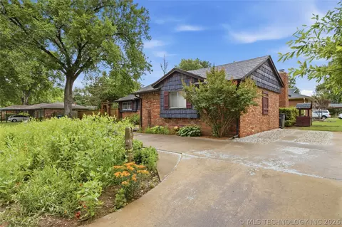 Exterior - 1406 E 46th St, Tulsa, OK 74105 photo 3 of 7