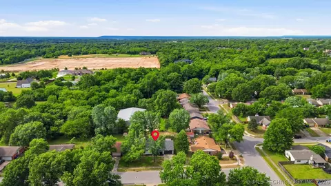 View/Area - 505 E Waco St, Broken Arrow, OK 74011 photo 3 of 4