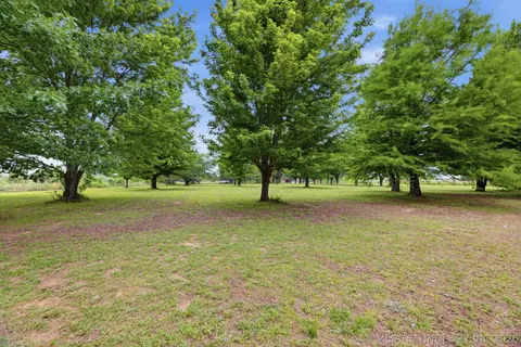 Exterior - 20499 Us Highway 64 Way, Haskell, OK 74436 photo 7 of 9
