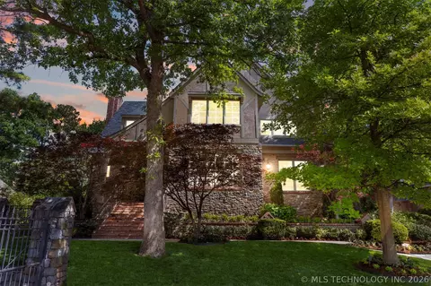 5705 E 118th St, Tulsa, OK 74137