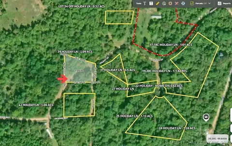 39 Holiday Ln, Eufaula, OK 74432