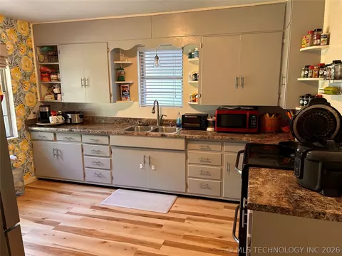 Kitchen - 123 E 15th, Ada, OK 74820 photo 2 of 2