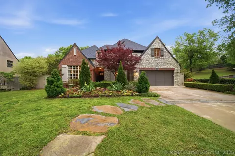 33 E 26th St, Tulsa, OK 74114