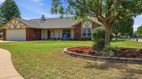 1405 W Yuma Cir, Broken Arrow, OK 74011