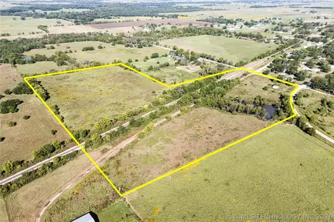 17013 Old Highway Rd, Delaware, OK 74027