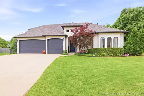 11298 S 73rd East Ct, Bixby, OK 74008