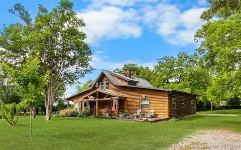 775 Caddo Hills Rd, Caddo, OK 74729