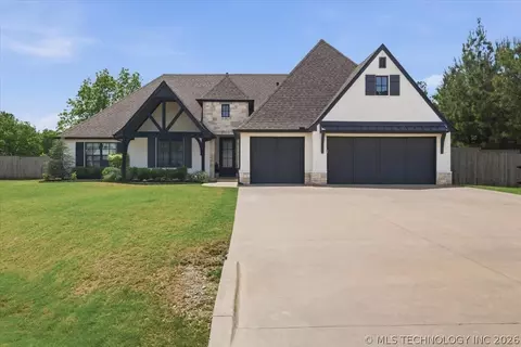 3254 W 113th St S, Jenks, OK 74037