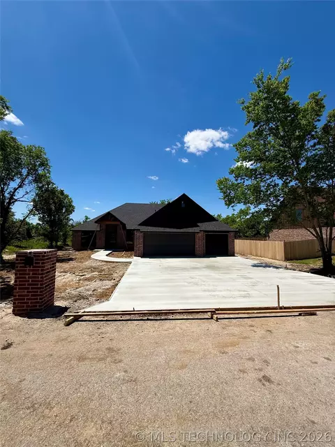 11960 N 193rd Ave E, Collinsville, OK 74021