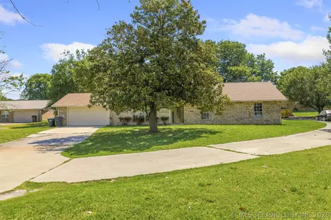 1922 S Plainview, Ardmore, OK 73401