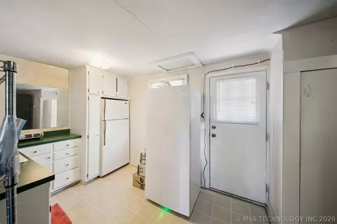 1240 E 32nd St, Tulsa, OK 74105 photo 25