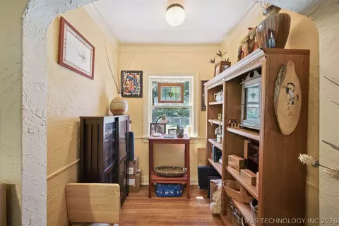 1240 E 32nd St, Tulsa, OK 74105 photo 9