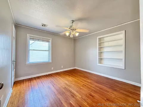 Bedroom - 3408 E 4th Pl, Tulsa, OK 74112 photo 4 of 9