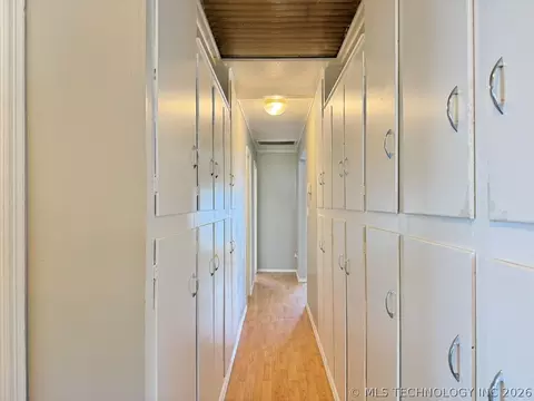 Entry Way - 3408 E 4th Pl, Tulsa, OK 74112 photo 1 of 1