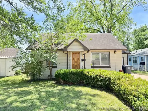 Exterior - 3408 E 4th Pl, Tulsa, OK 74112 photo 2 of 10
