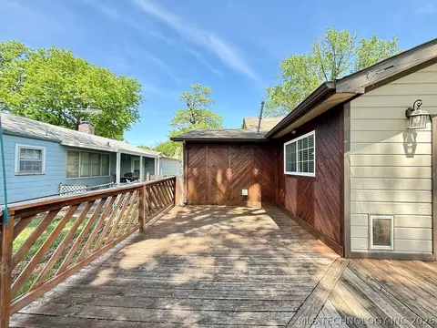 Exterior - 3408 E 4th Pl, Tulsa, OK 74112 photo 5 of 10