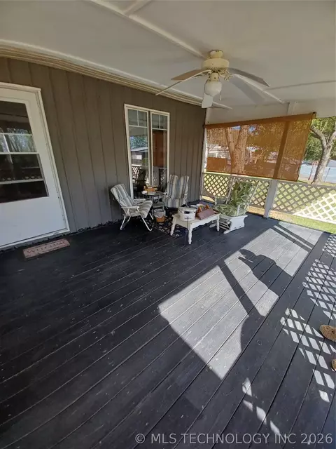 Exterior - 416747 Delaware Dr, Checotah, OK 74426 photo 3 of 9